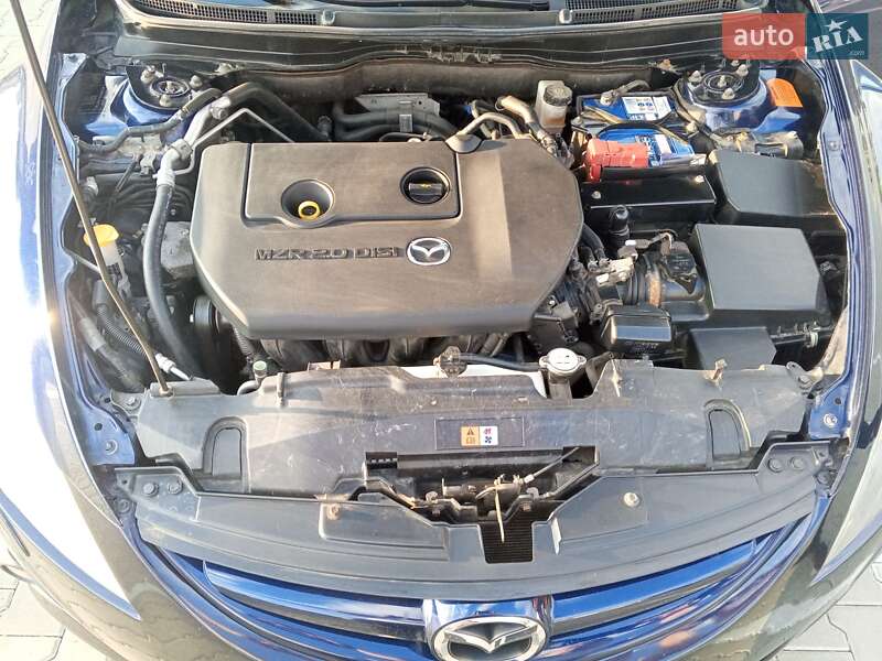 Универсал Mazda 6 2010 в Киеве