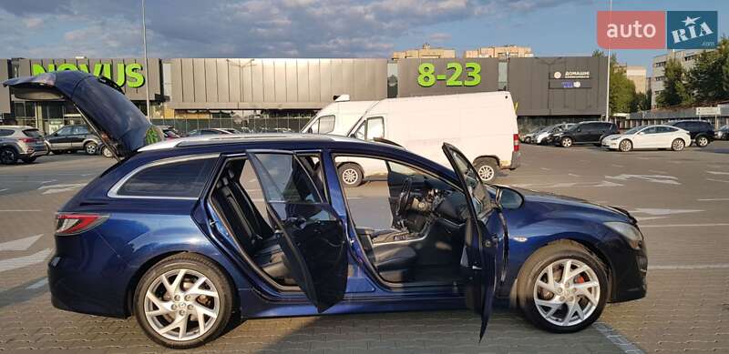 Универсал Mazda 6 2010 в Киеве