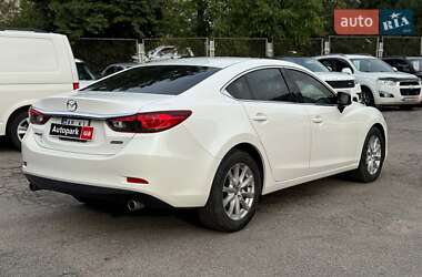 Седан Mazda 6 2017 в 