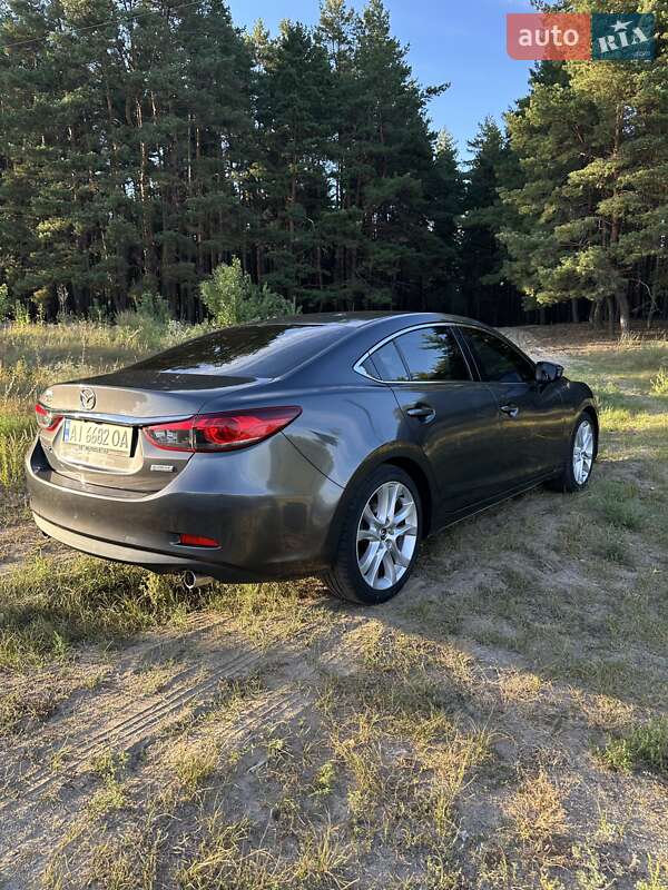 Седан Mazda 6 2014 в Кременчуге