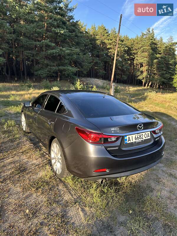 Седан Mazda 6 2014 в Кременчуге