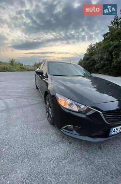 Седан Mazda 6 2015 в 