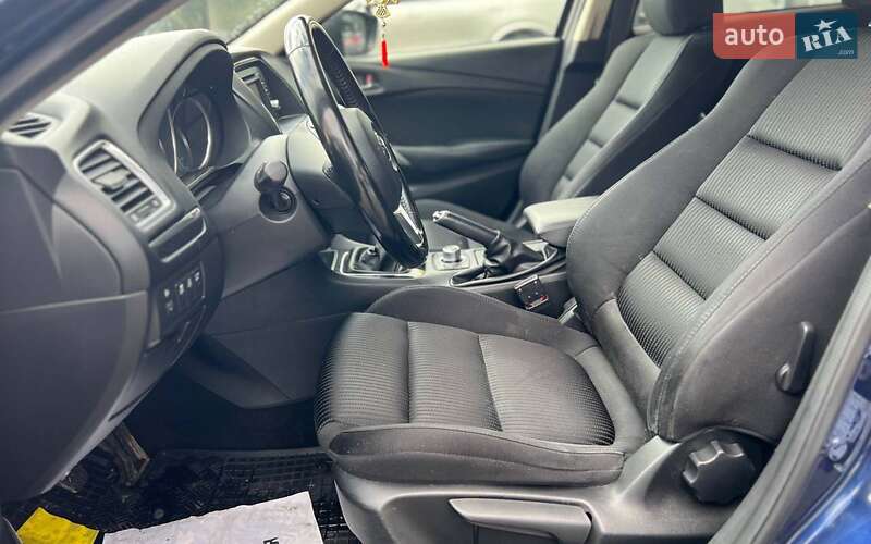 Седан Mazda 6 2012 в Ивано-Франковске