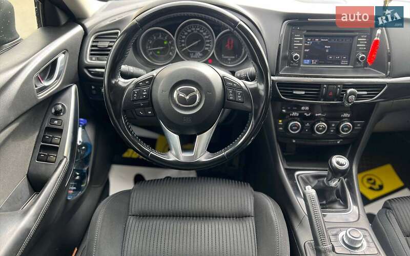 Седан Mazda 6 2012 в Ивано-Франковске