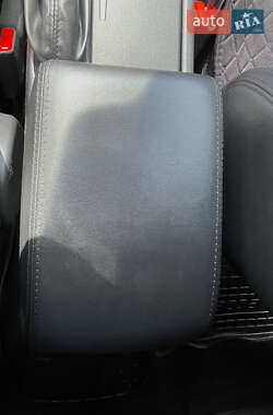 Седан Mazda 6 2012 в 