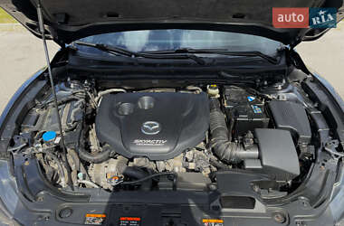 Седан Mazda 6 2012 в 