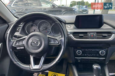 Седан Mazda 6 2017 в 