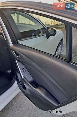 Седан Mazda 6 2013 в 