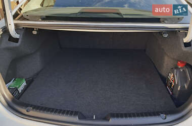 Седан Mazda 6 2013 в 