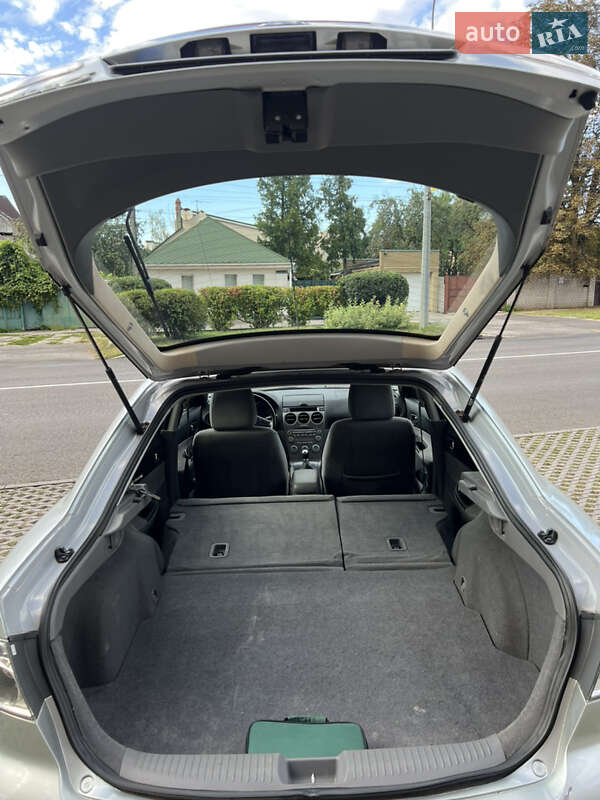 Лифтбек Mazda 6 2004 в Харькове