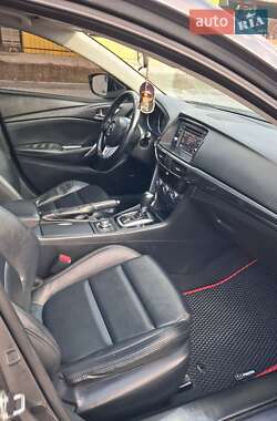 Седан Mazda 6 2014 в 