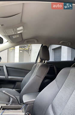 Седан Mazda 6 2011 в 