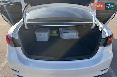 Седан Mazda 6 2014 в 