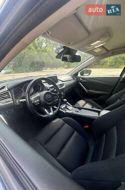 Седан Mazda 6 2017 в 