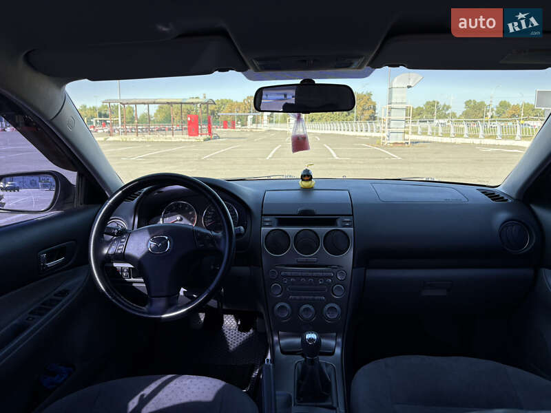 Седан Mazda 6 2002 в Киеве