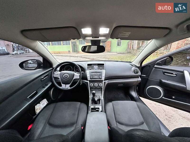 Седан Mazda 6 2009 в Николаеве