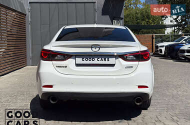 Седан Mazda 6 2015 в 