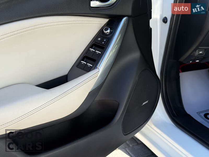 Седан Mazda 6 2015 в Одессе