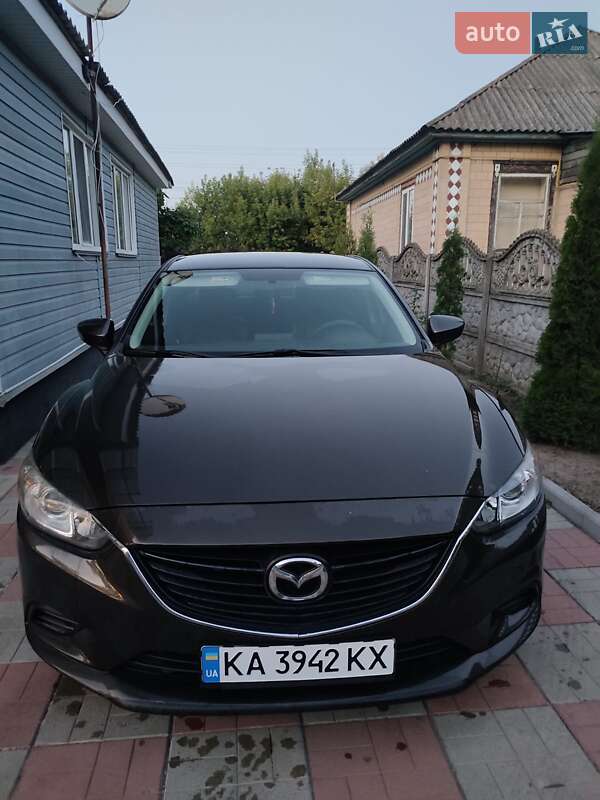 Седан Mazda 6 2015 в Борзні