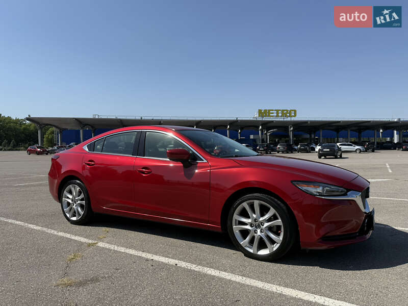 Седан Mazda 6 2016 в 