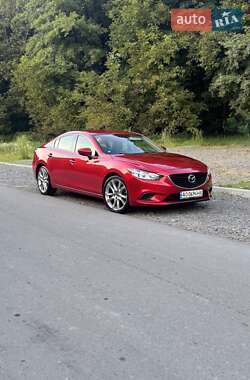 Седан Mazda 6 2015 в Ужгороді