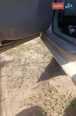 Седан Mazda 6 2004 в Днепре