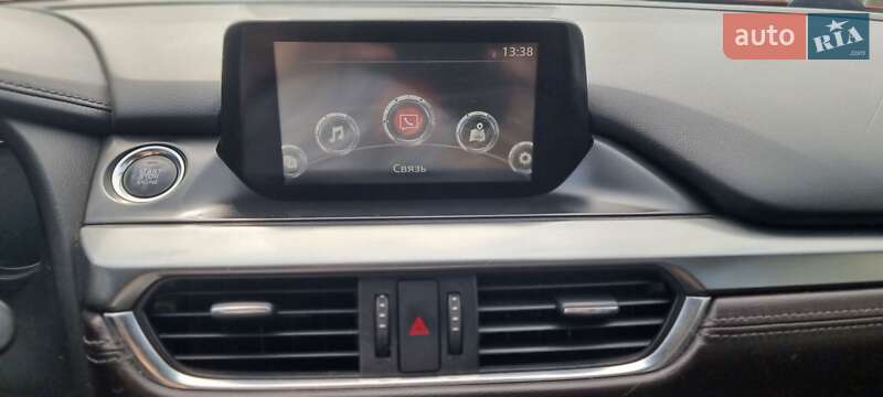 Седан Mazda 6 2015 в Мукачево