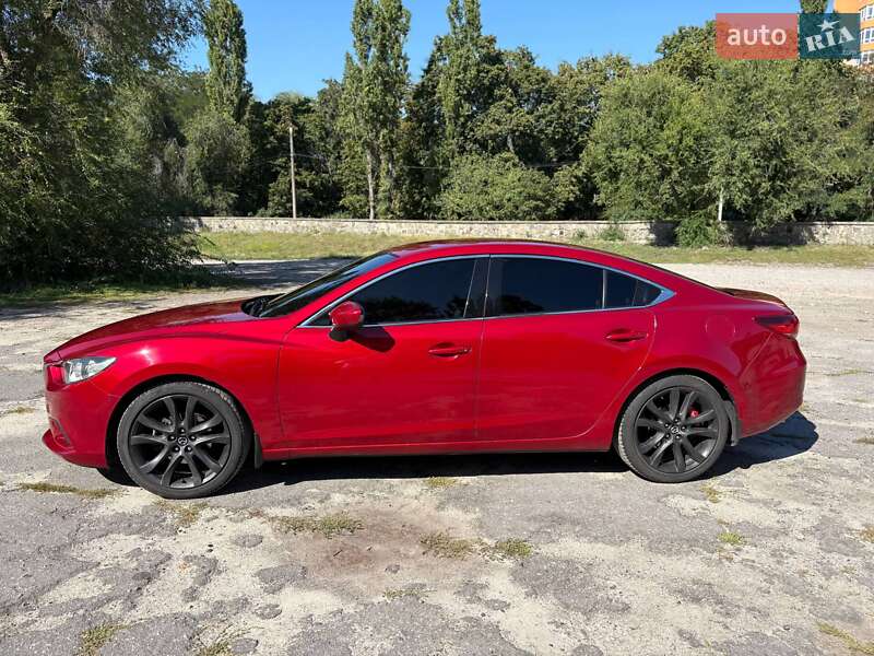 Седан Mazda 6 2015 в Кременчуге