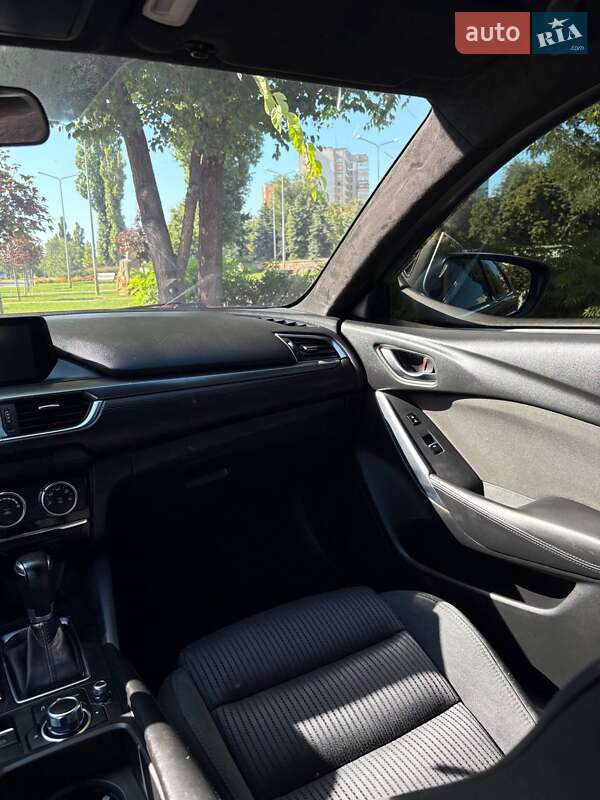 Седан Mazda 6 2015 в Кременчуге