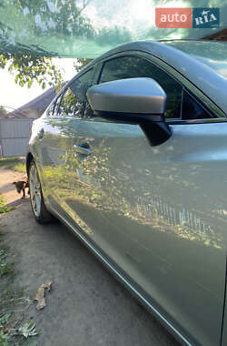 Седан Mazda 6 2015 в 