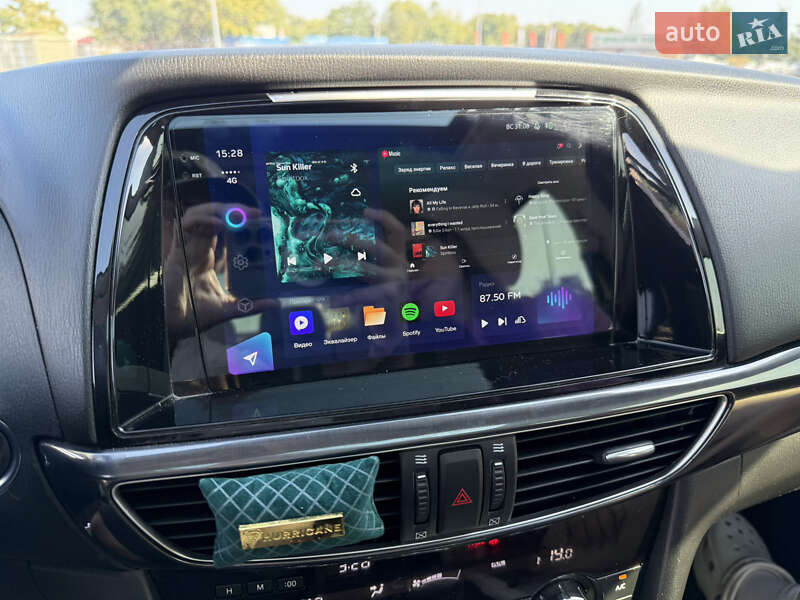 Седан Mazda 6 2013 в Днепре