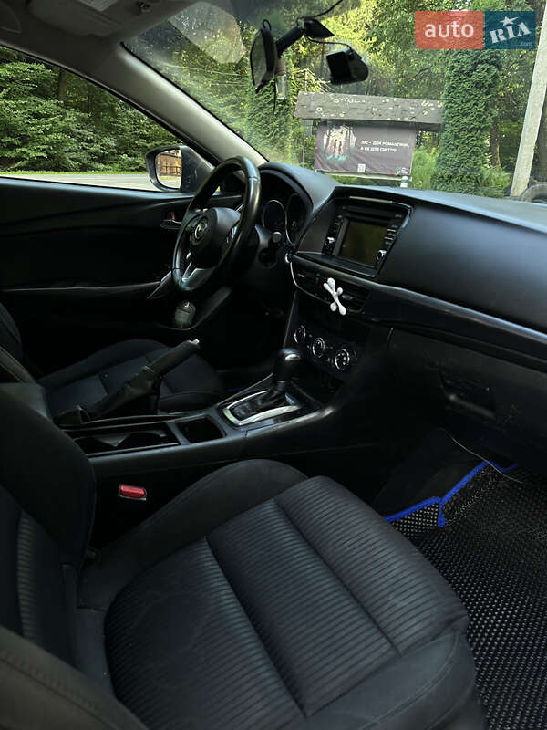 Седан Mazda 6 2014 в Дрогобичі
