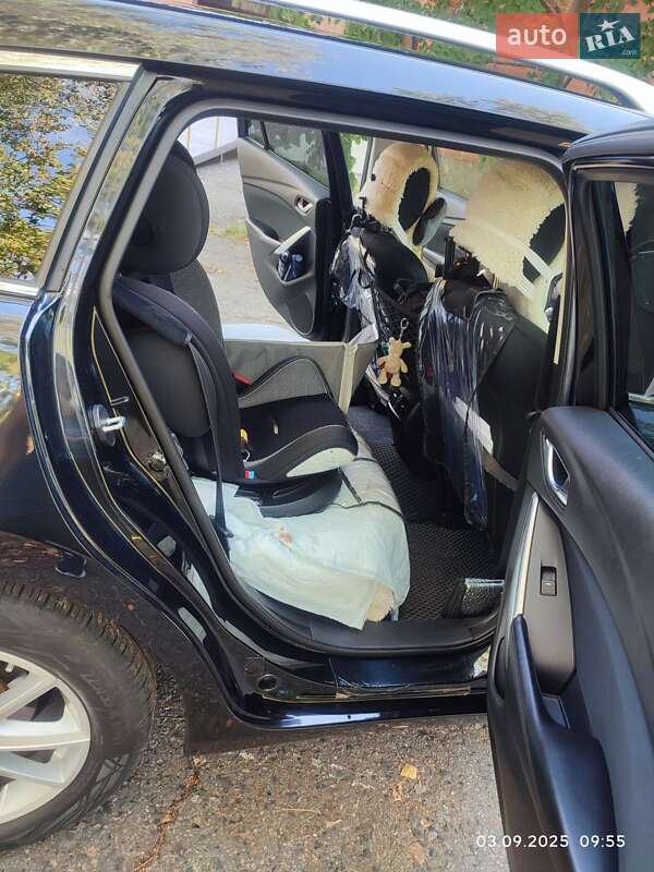 Универсал Mazda 6 2012 в Полтаве