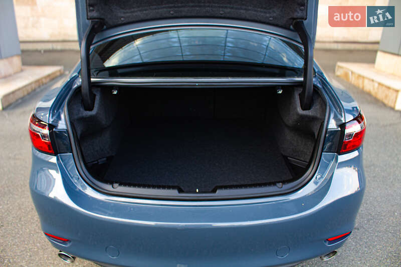 Седан Mazda 6 2020 в Киеве