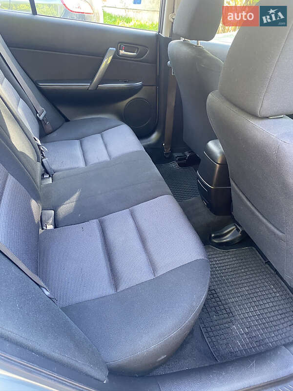 Седан Mazda 6 2005 в Житомире