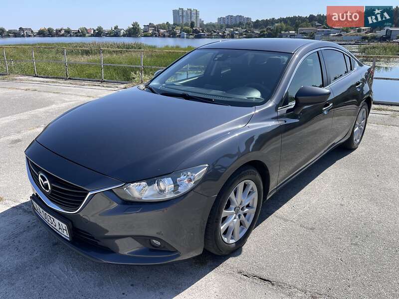 Седан Mazda 6 2015 в 