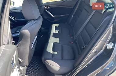 Седан Mazda 6 2015 в 