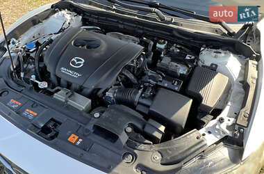 Седан Mazda 6 2014 в 