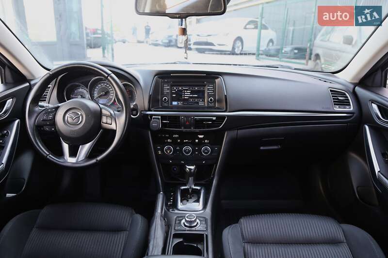 Универсал Mazda 6 2012 в Киеве