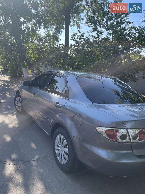 Седан Mazda 6 2002 в Измаиле