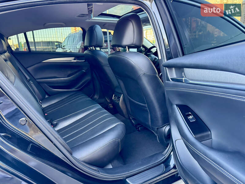 Седан Mazda 6 2018 в Киеве