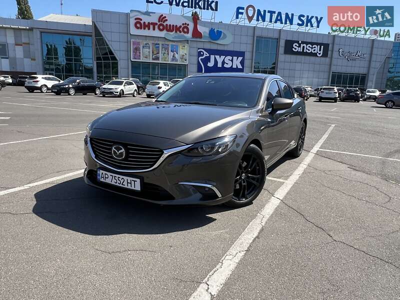 Седан Mazda 6 2016 в 