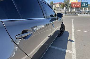 Седан Mazda 6 2016 в 