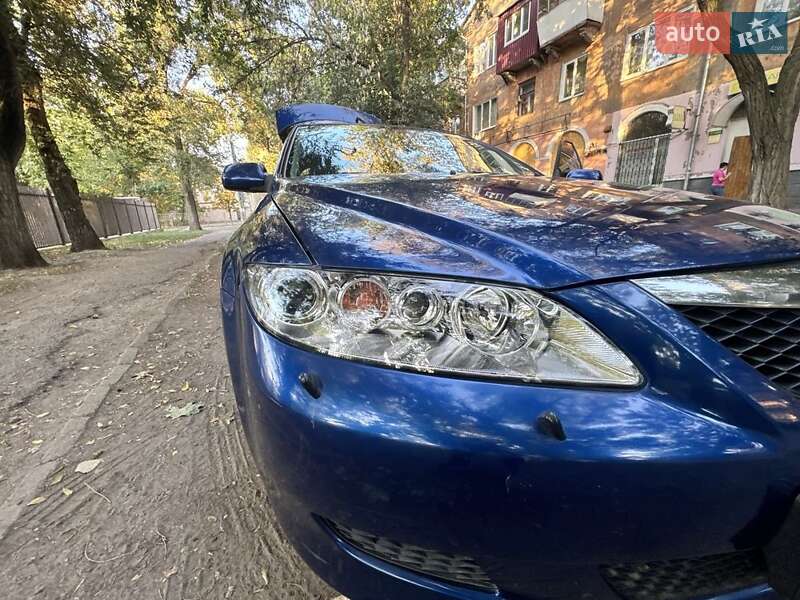 Лифтбек Mazda 6 2004 в Днепре