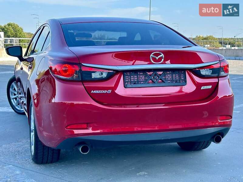 Седан Mazda 6 2016 в Киеве