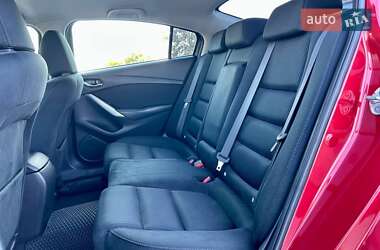 Седан Mazda 6 2016 в Киеве