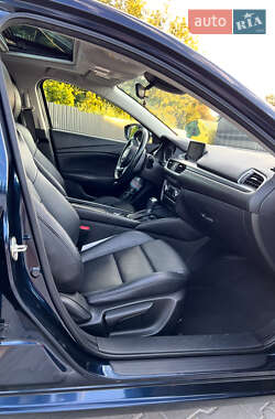 Седан Mazda 6 2017 в 