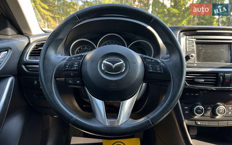 Седан Mazda 6 2012 в Львове