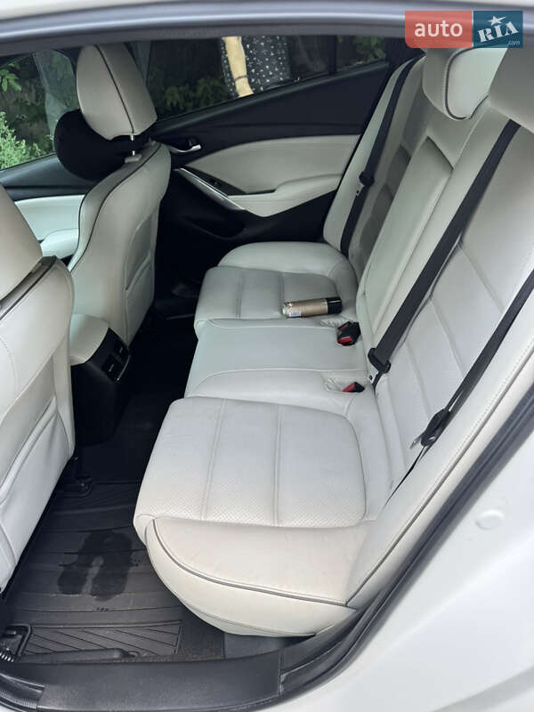 Седан Mazda 6 2016 в Тернополі