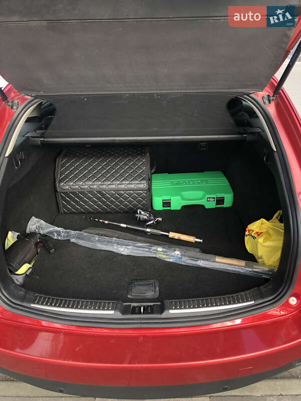 Универсал Mazda 6 2013 в Киеве